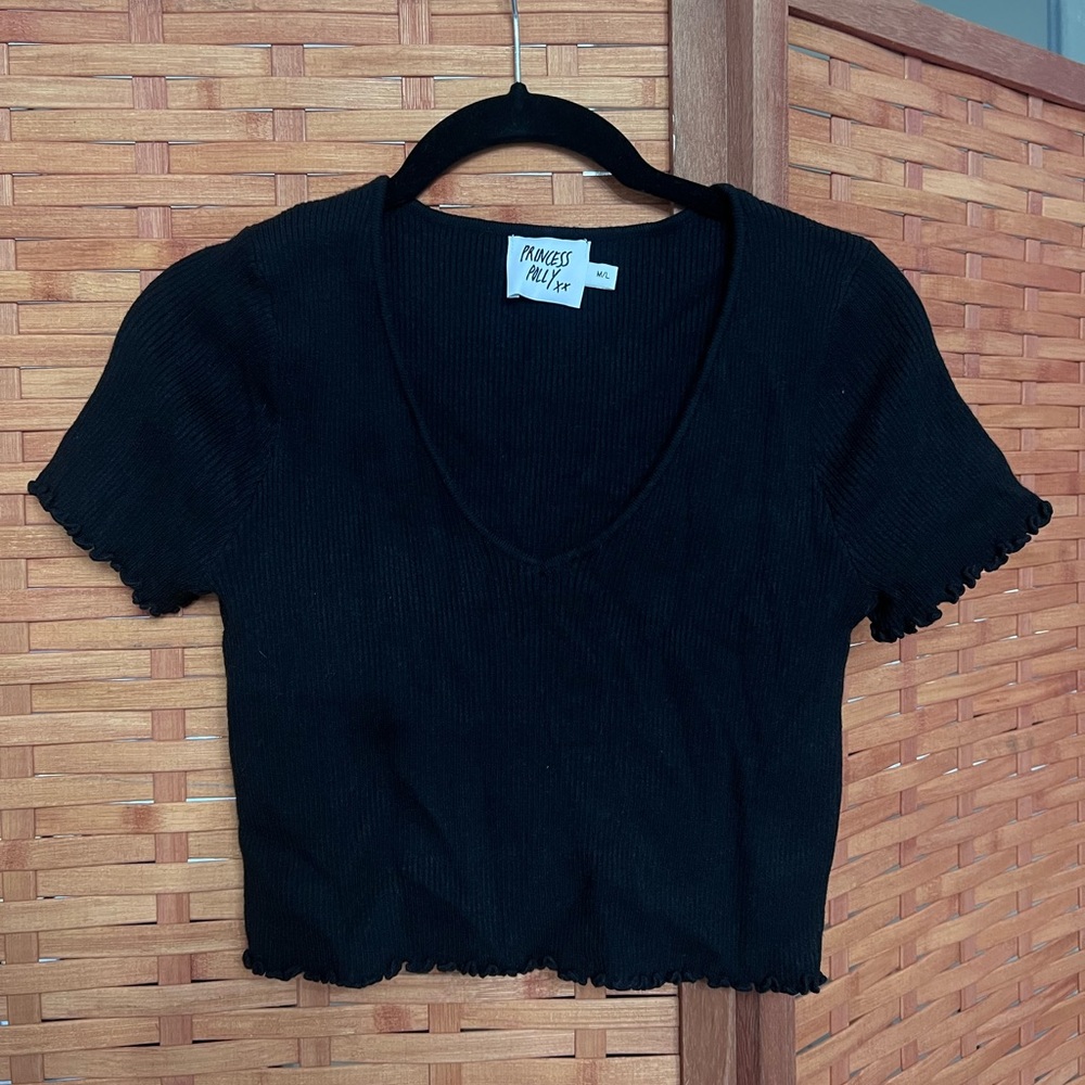 Princess Polly lettuce hem crop top